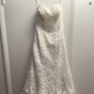 Beautiful Lace Galina Signature Soft White Wedding Dress 10P Unused NWOT